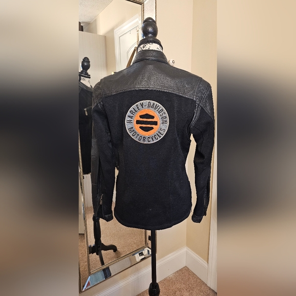 Ladies Harley Davidson jacket - Picture 2 of 7